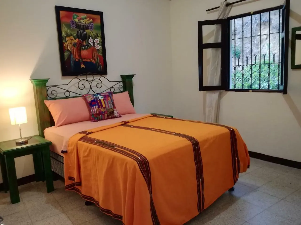 Hotel Paseo Hunahpu Antigua